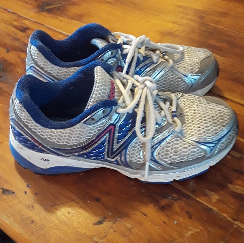 New Balance women's 7.5